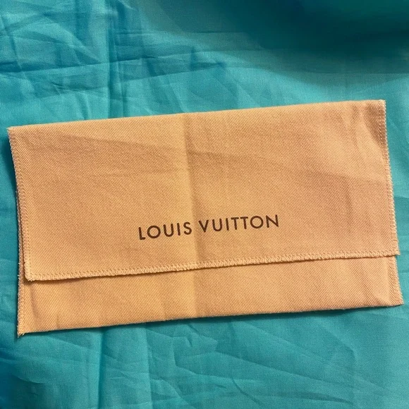 Louis Vuitton Dust Bag for Long wallet - Picture 4 of 5